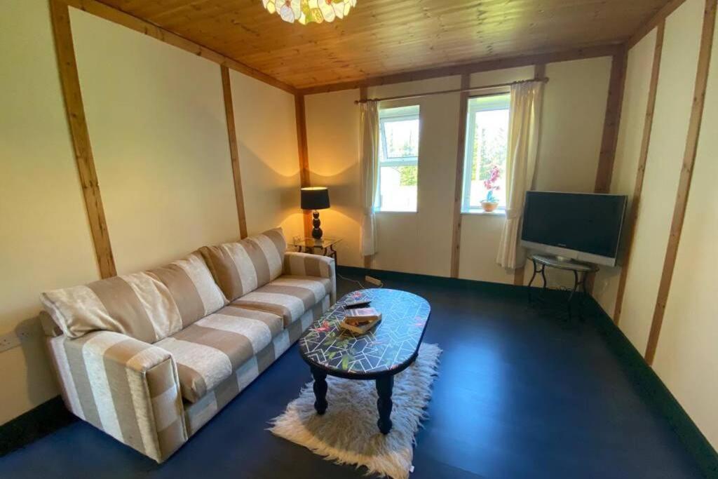 The Cosy Cabin Swinford Kültér fotó